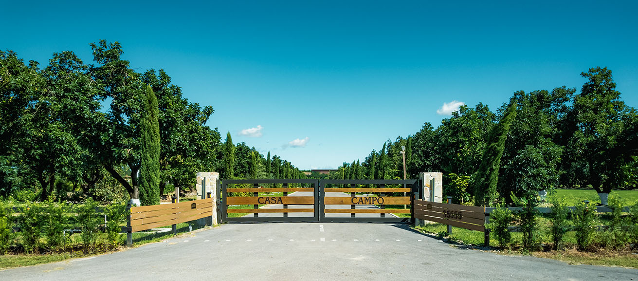 Casa Campo Homestead: A South Florida Wedding Venue Made for the Whole Weekend